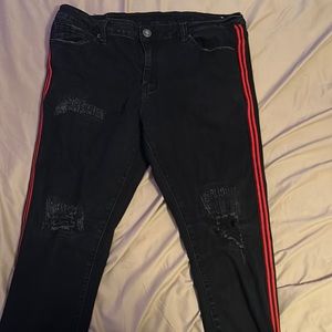 skinny jeans with red stripes